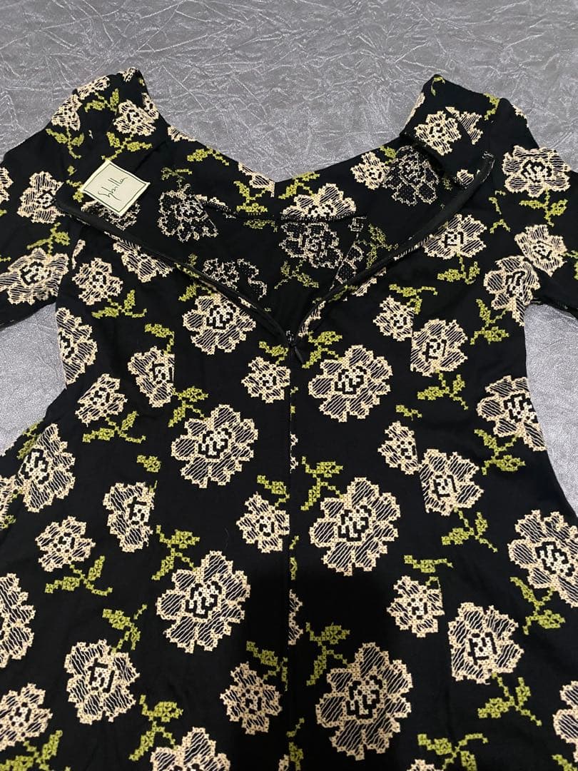 小*家様 sybilla イトキン 刺繍 豪華 ワンピース 花柄 日本製 シビラ