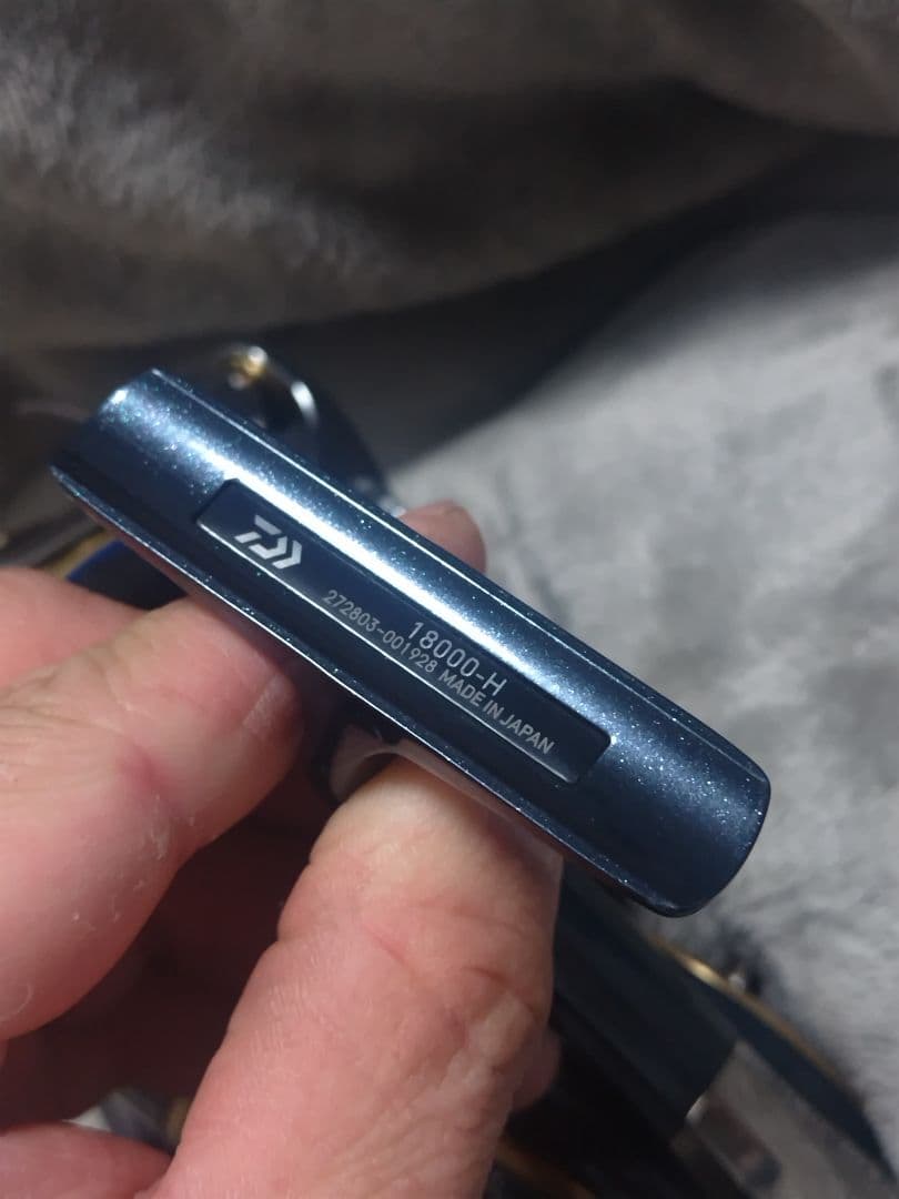 まさぞ~　買うなら新古品のがお得です。20SALTIGA 18000-H