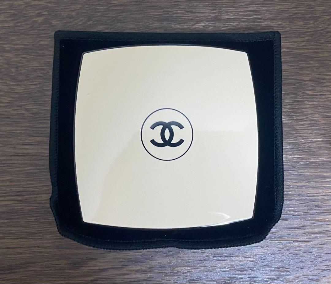 新品 シャネル CHANEL アイシャドウ ウォーム