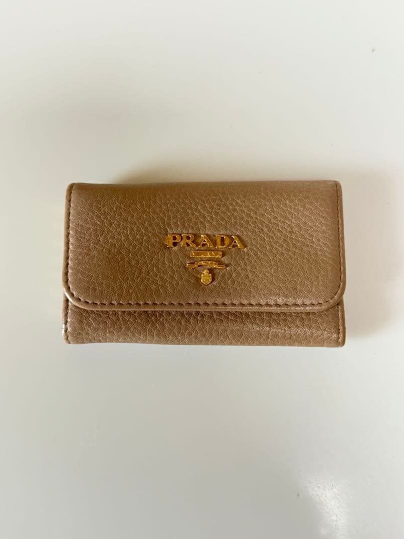 PRADA プラダ キーケース 6連 レザー グレージュ