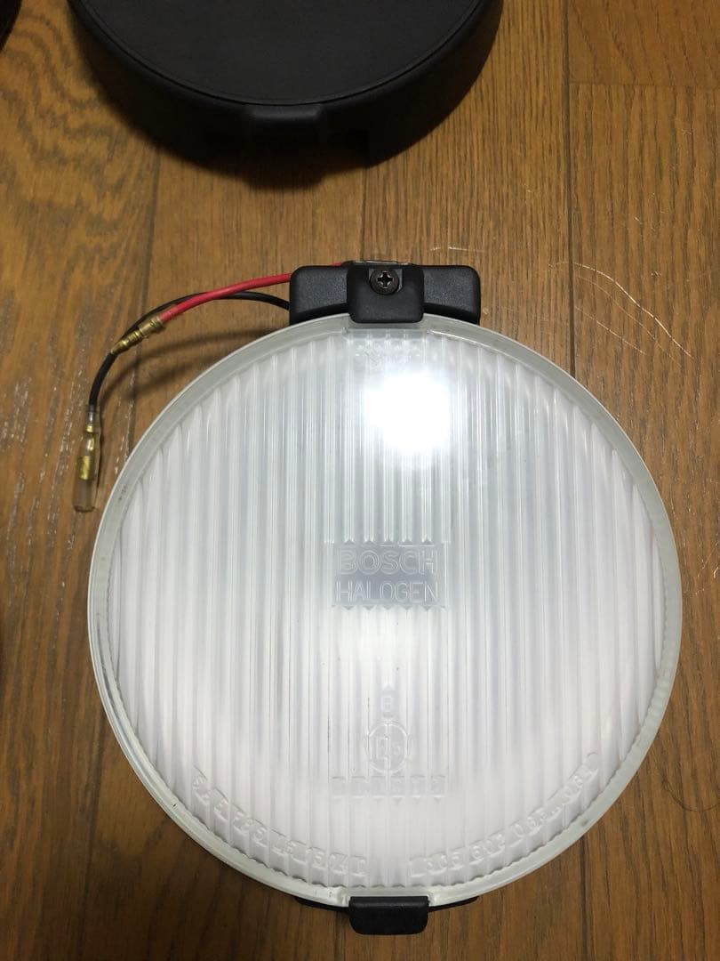 【最終値下げ】BOSCH ボッシュ レア　フォグランプ　カバー付未使用品