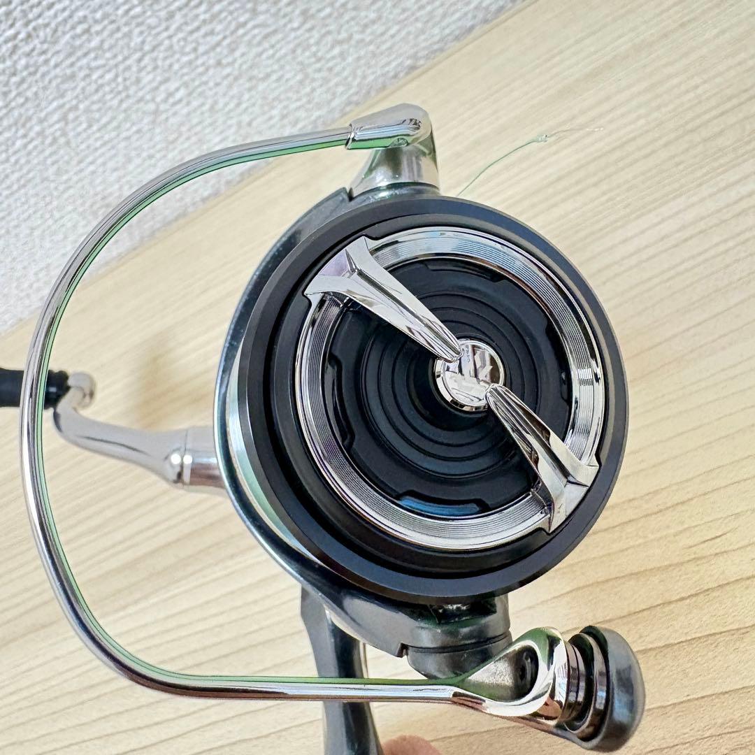 【未使用品】DAIWA ダイワ 24ルビアス PC LT3000- XH リール