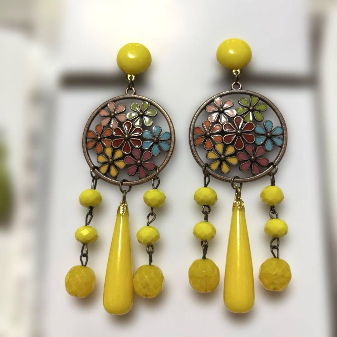 ★フラメンコ　トップス、ファルダ、フローレス、ピアス3点