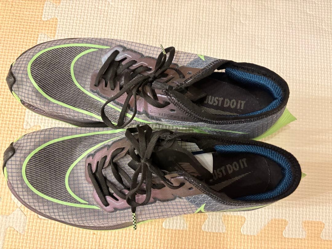 NIKE ランニングシューズ