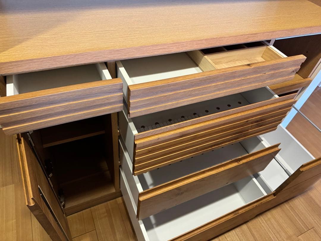 【美品】河口家具 キッチンボード 食器棚(クラッシュゲート、アクタス、カリモク