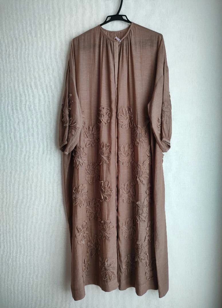美品 qiri 桐生 rondo ribbon embroideryワンピース
