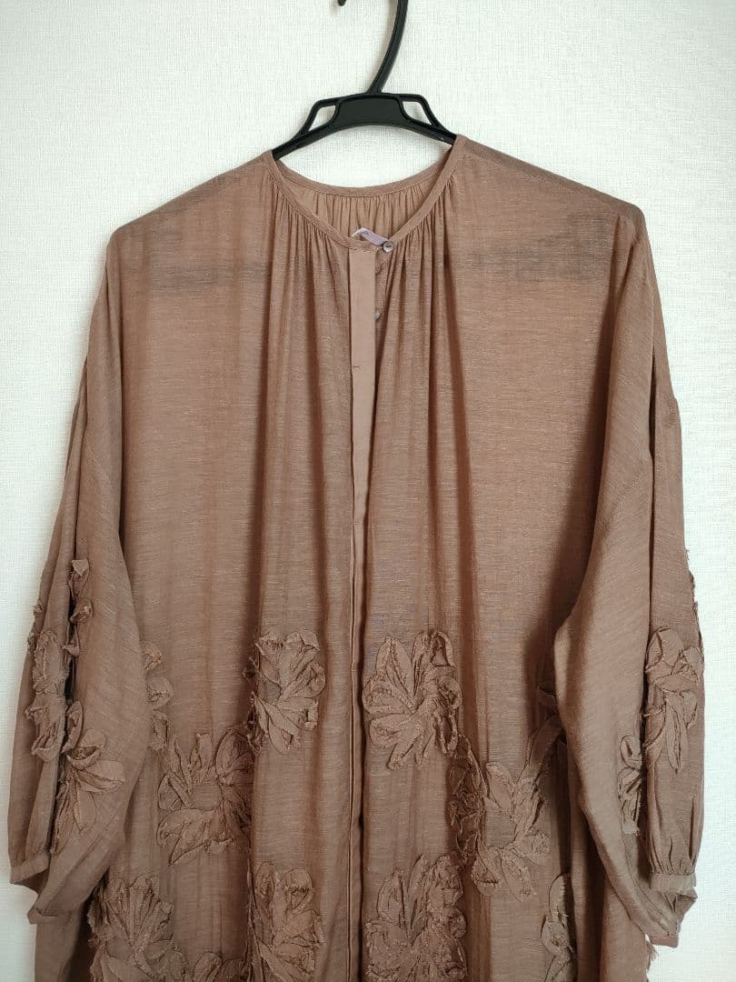美品 qiri 桐生 rondo ribbon embroideryワンピース