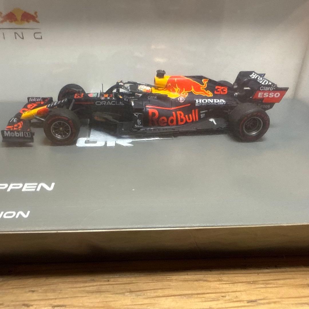 ミニカー Spark 1/43 Red Bull Racing Honda Max