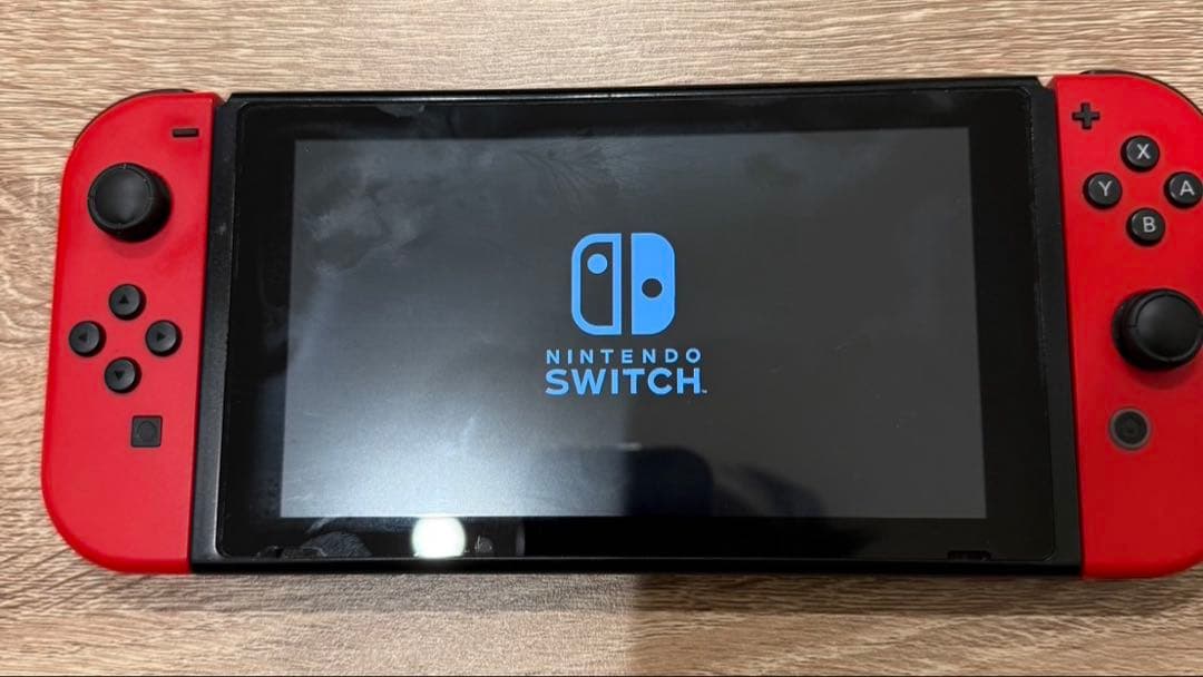 o*u様 【動作確認済み！】Nintendo Switch 赤/黒 本体