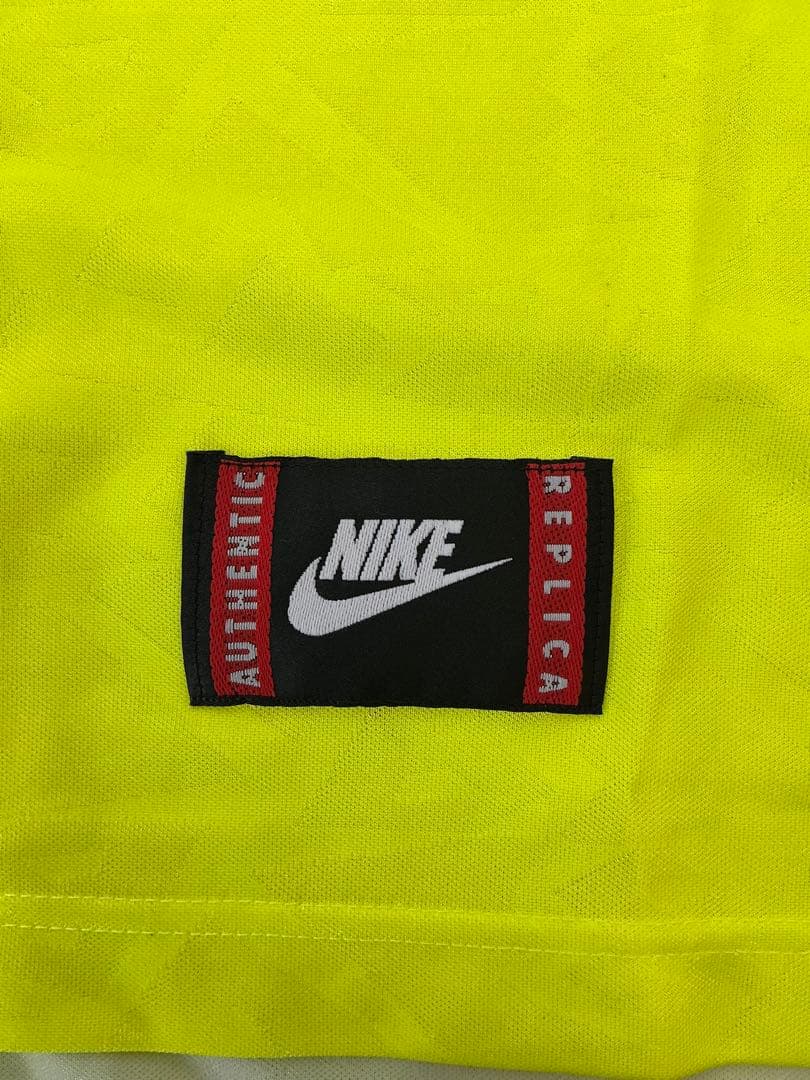 H491　NIKE　BVB　DORTMUND　ナイキドルトムントユニフォーム　Ｍ
