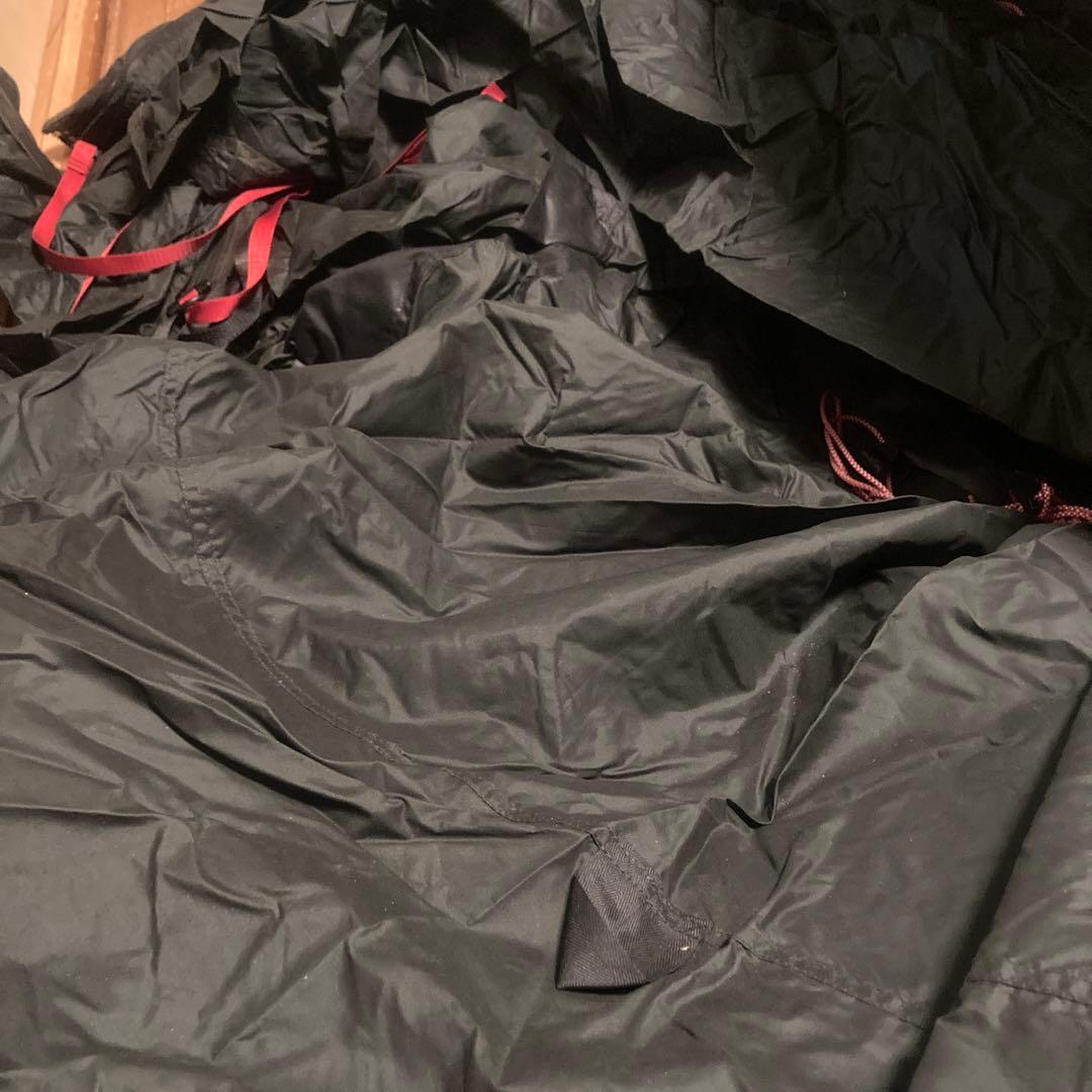 Hilleberg ヒルバーグ アトラス 濃いグリーン　エストニア製