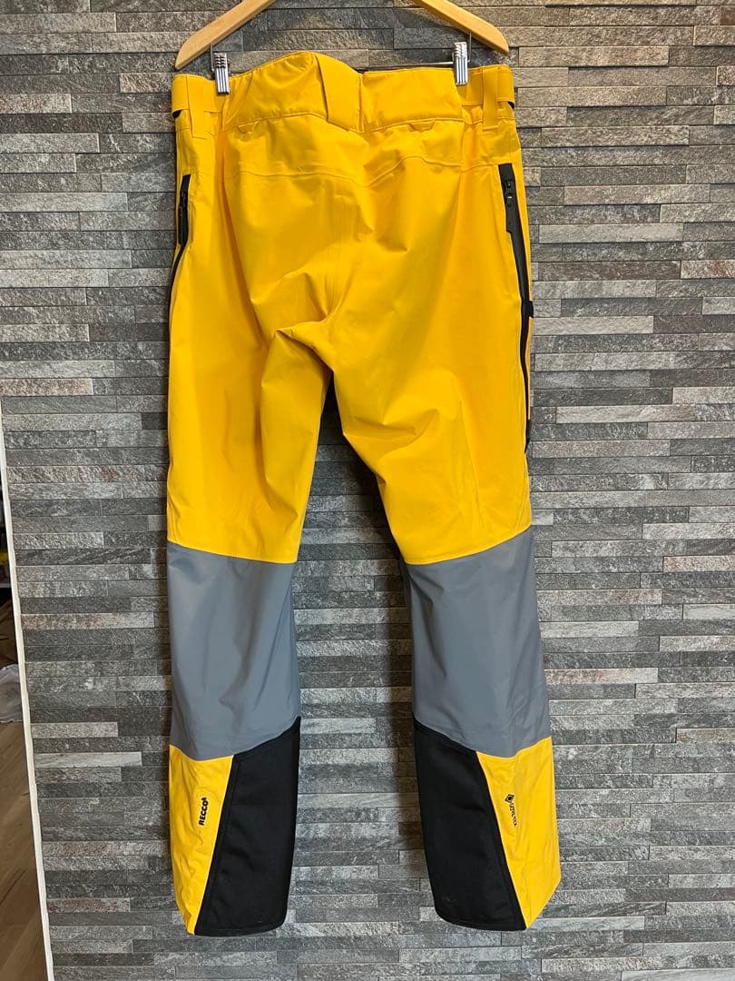 ピークパフォーマンス グラビティ ゴアテックス 3L 上下セット XL