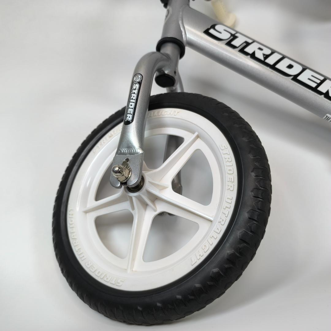 【美品】ストライダー 12 PRO バランスバイク シルバー 最軽量 プロモデル
