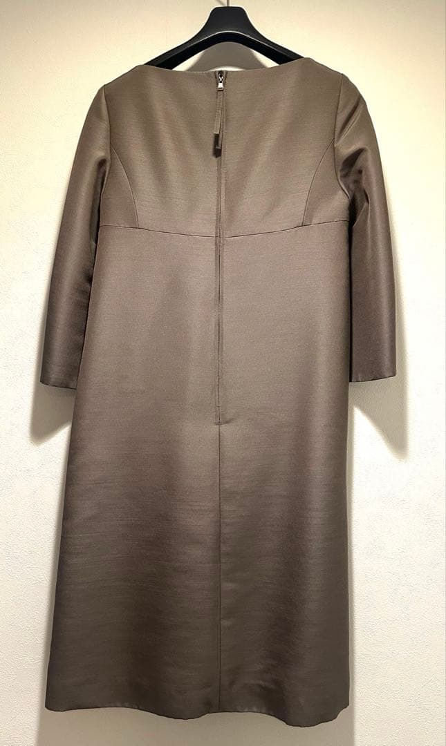 Foxey フォクシー　monochrome ワンピース　38 シルク　袖