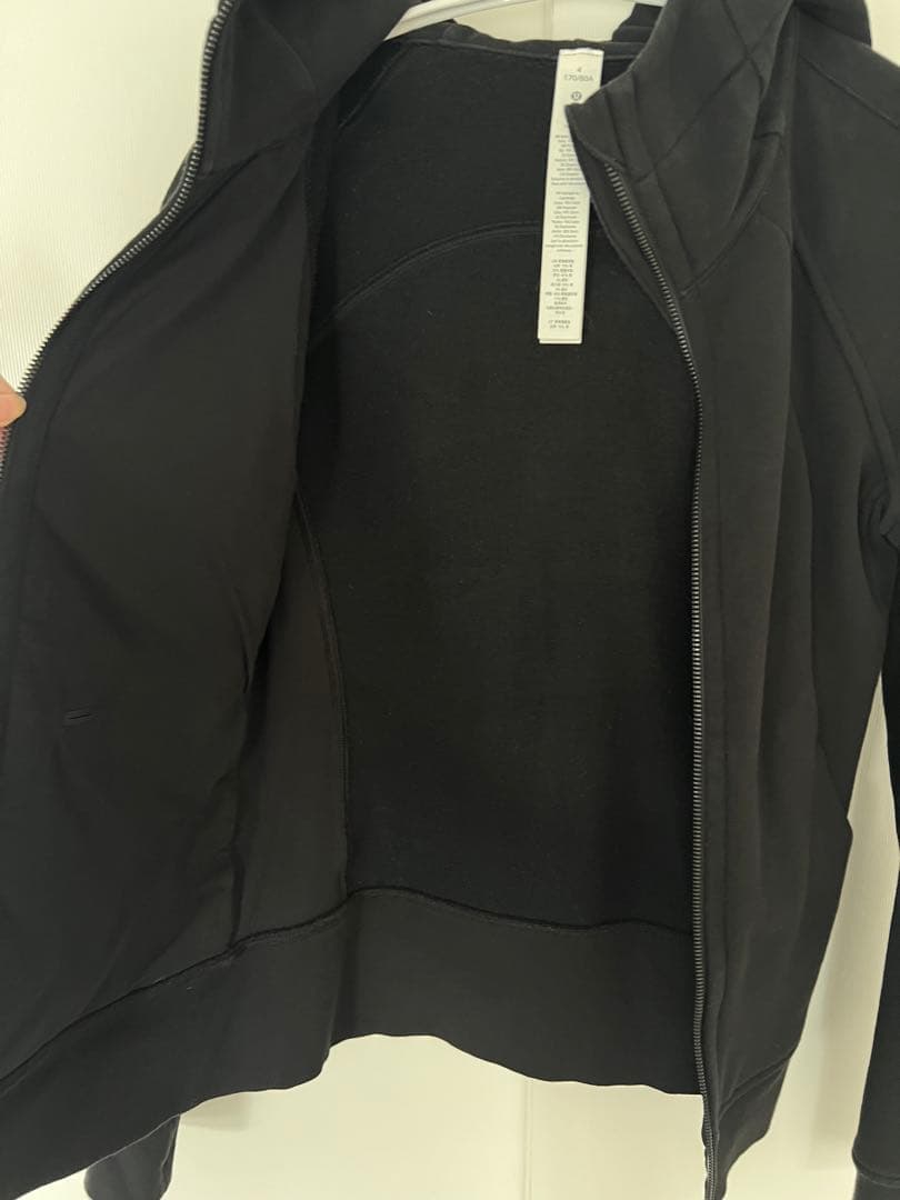 Lululemon Scuba 黒 パーカー サイズ4
