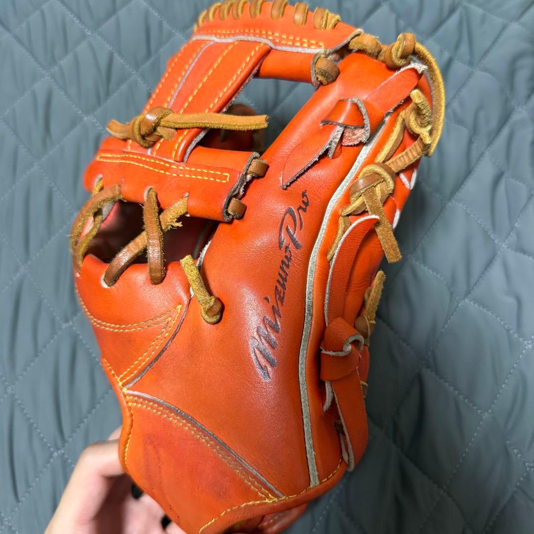 ミズノプロ　硬式　内野手用グローブ