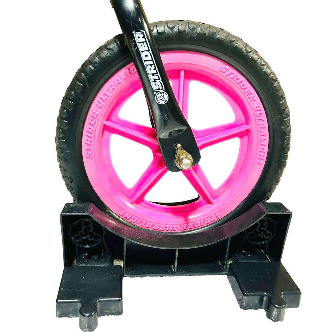 美品 付属品多数 ストライダー スポーツモデル 12インチ スタンド付