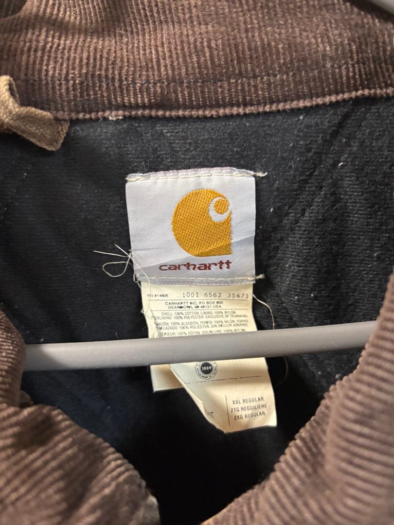 Carhartt ブラウン ボンバージャケット