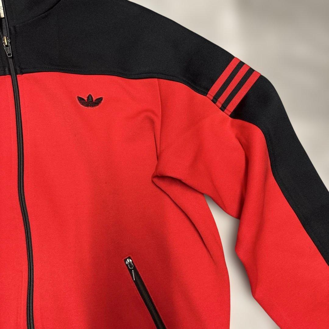adidas トラックジャケット 赤/黒 ジャージ