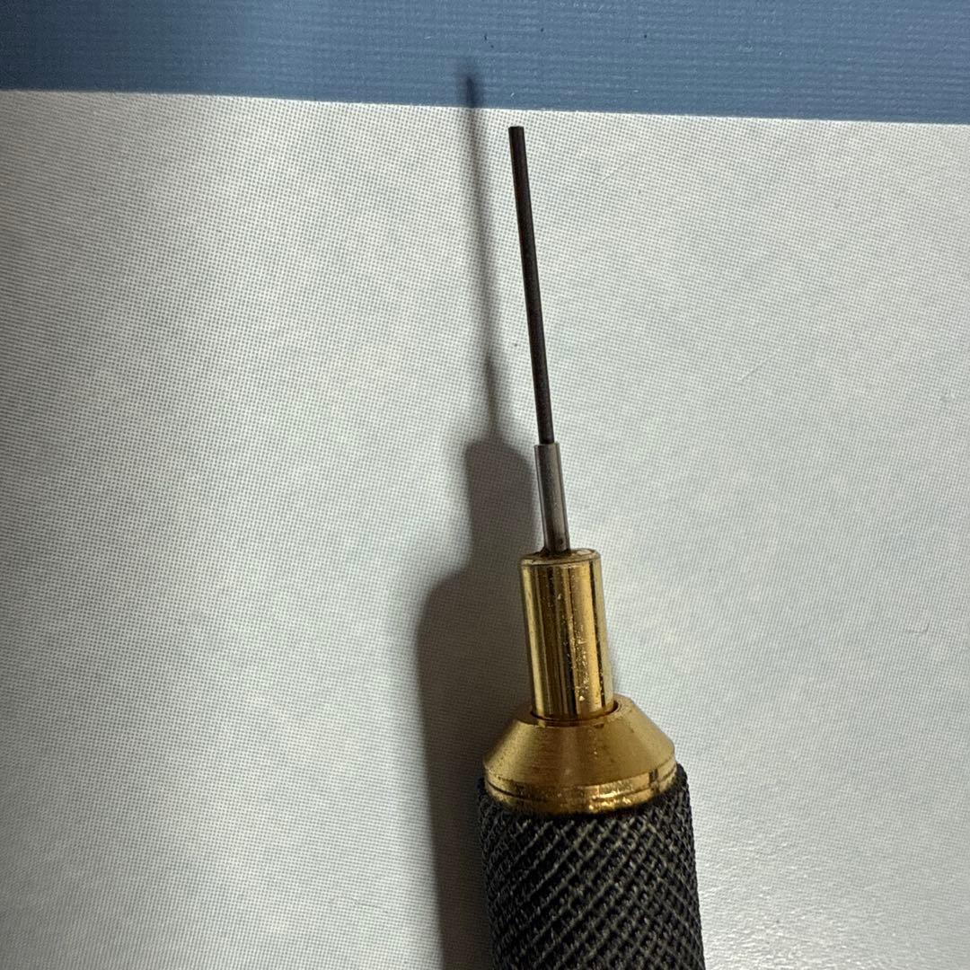 KawecoとrOtring800のシャープペンシル本体
