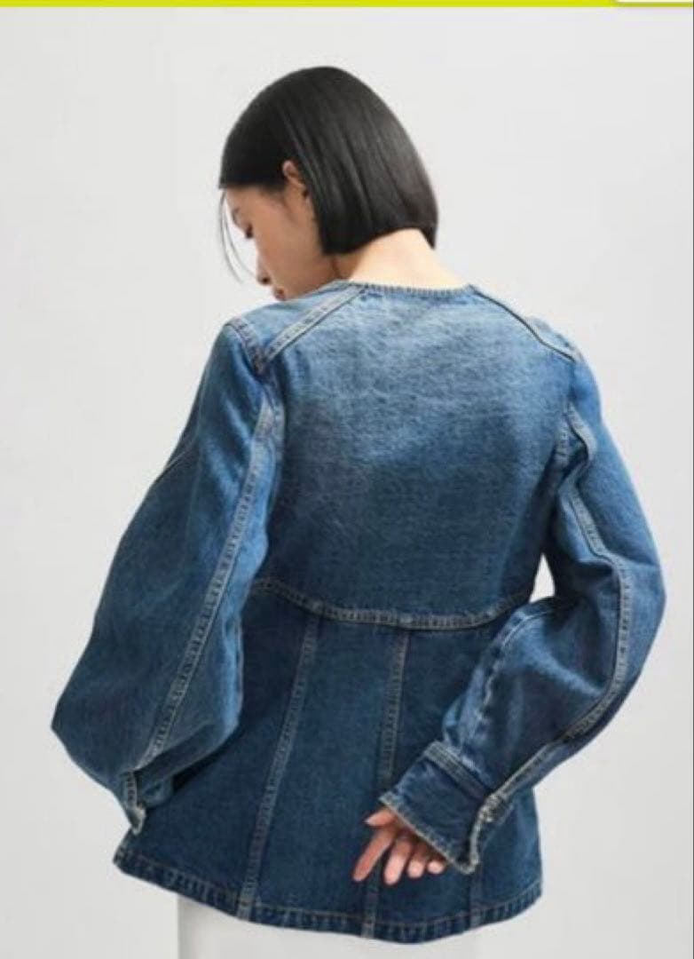 ADAM ET ROPÉ FEMMEアダムエロペ フロントホックデニムブラウス