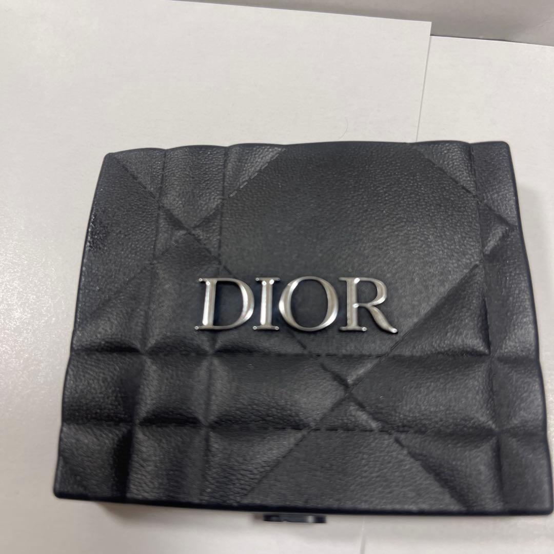 【箱付き】Dior ディオールショウサンククルール 857 ローズオーガンザ