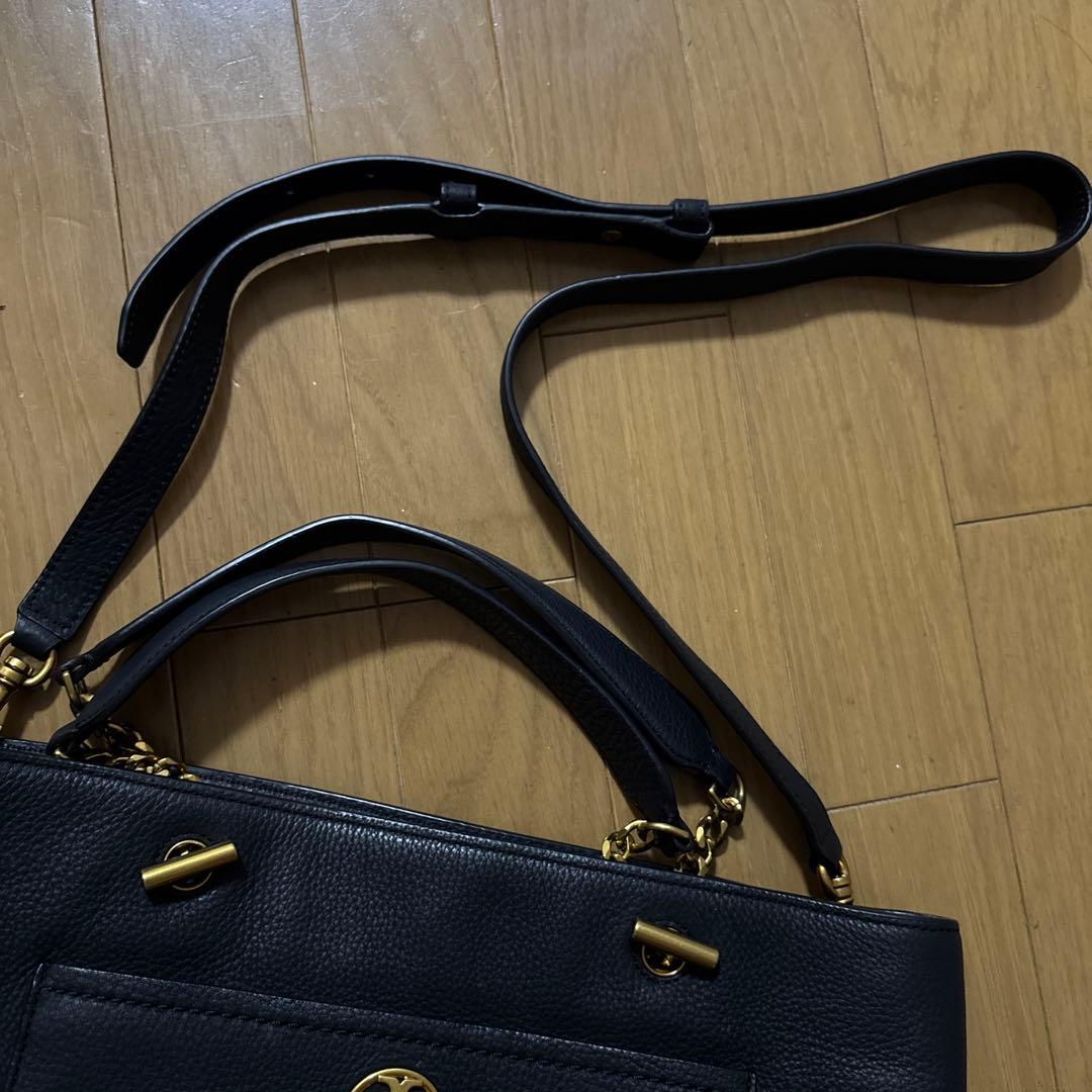 Tory Burch ブラックレザーバッグ