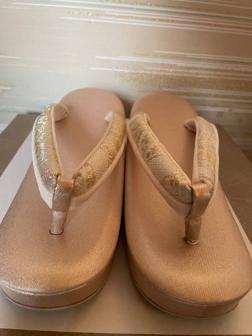 紗織 和装用バッグと草履セット 美品 パールトーン加工
