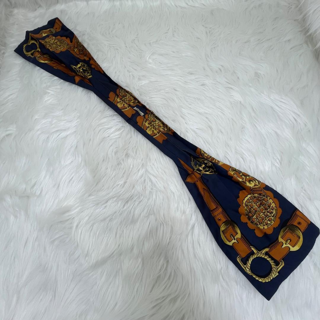 エルメス HERMES スカーフ　シルク100％ 　タグあり